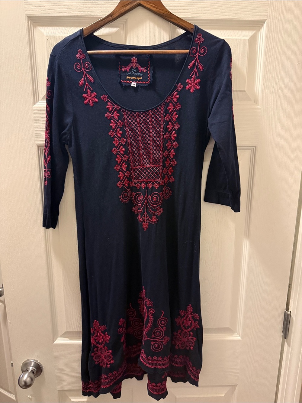 Johnny Was Navy Embroidered Scoop Neck Midi Dress with Pink Embroidery EUC